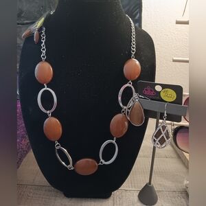 Paparazzi Caramel and Silver Necklace Set